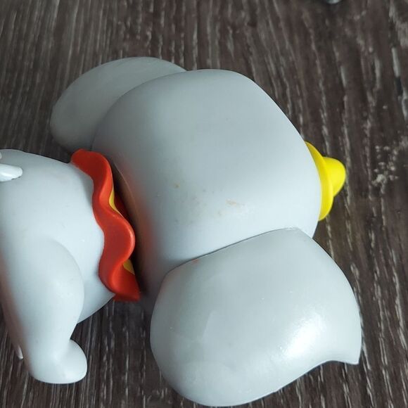 Disney Dumbo Funko Pop - Picture 5 of 5